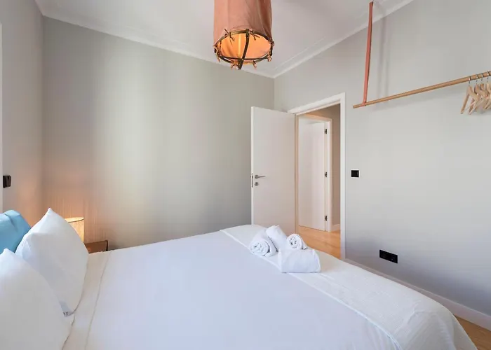 Ceuta 33 * بورتو